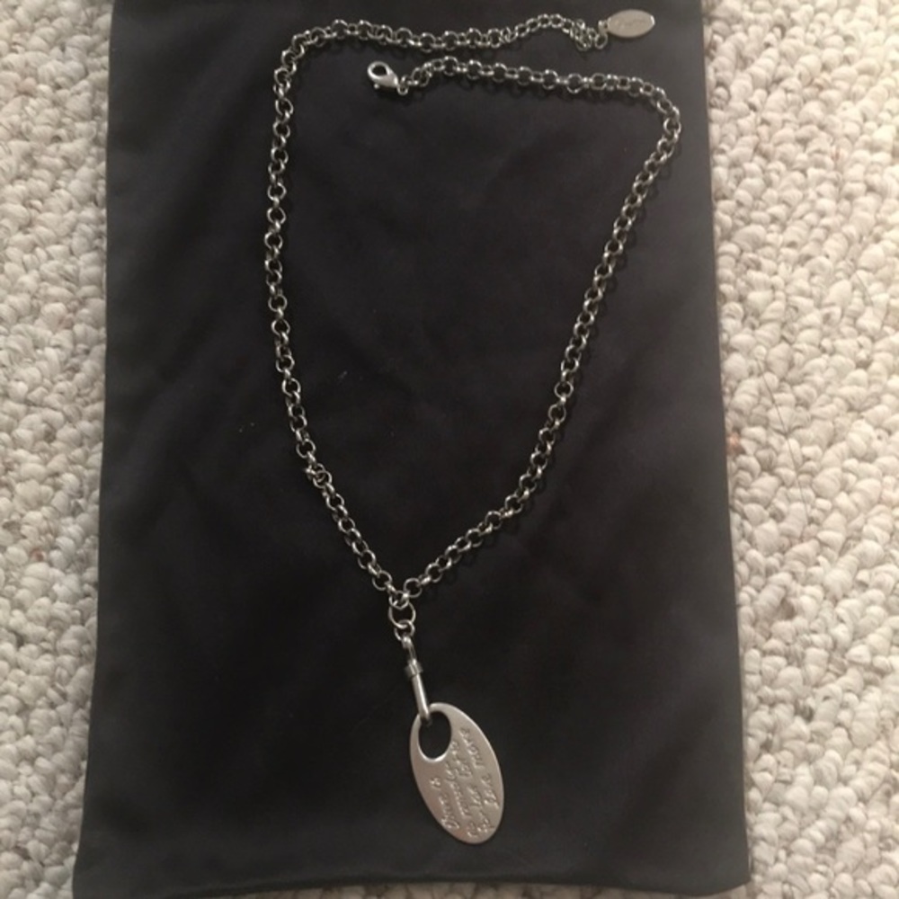 Guess necklace